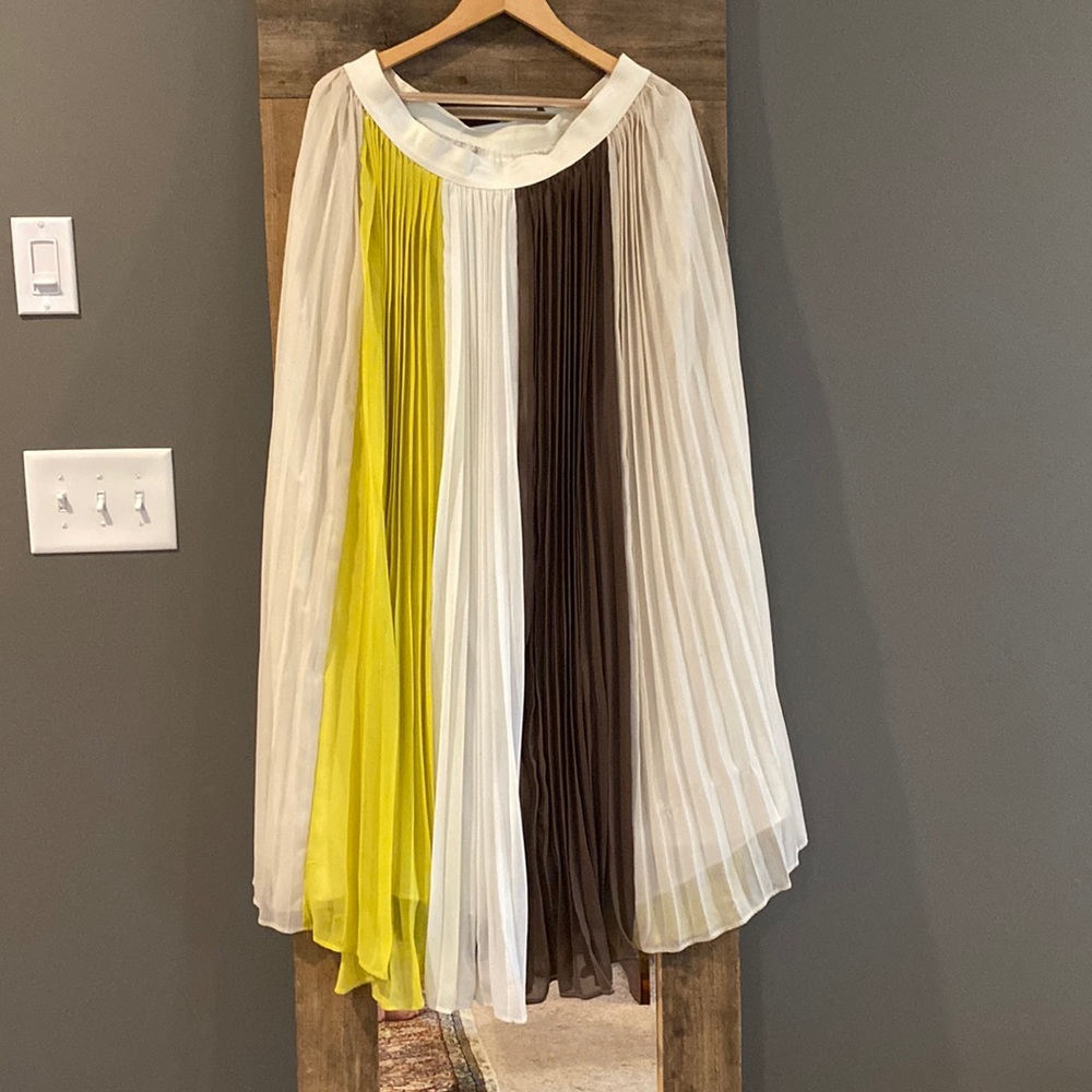 Pleated crepe Maxi